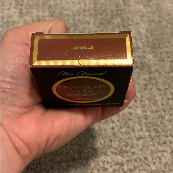 Makeup - Picture 3 of 8